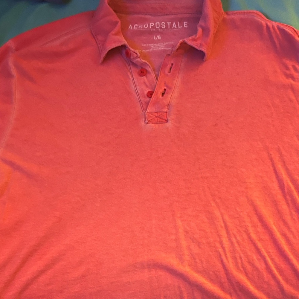 Aeropostale men shirt.  Short sleeve lg
